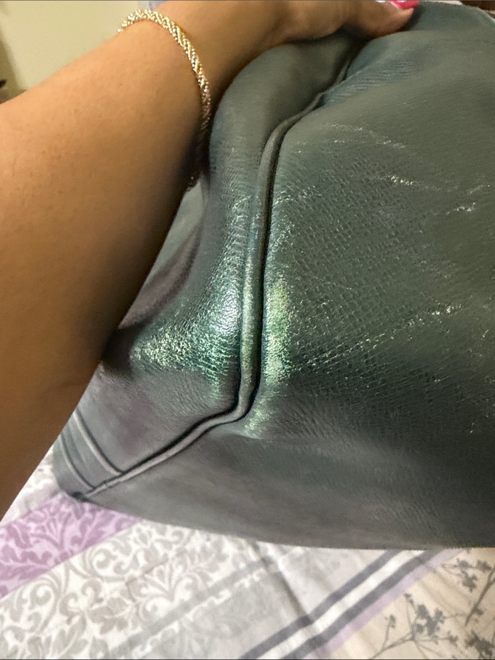 Louis Vuitton Green Leather Travel Duffel with Gold-Tone Hardware . - Picture 8 of 12
